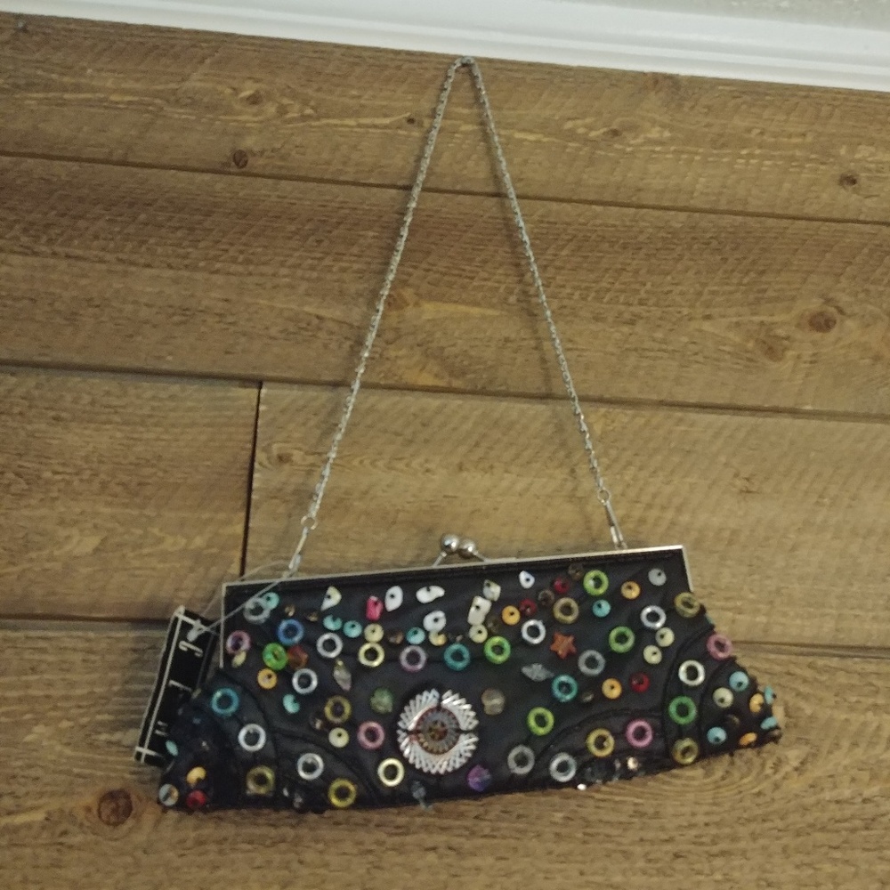 GEM Clutch Beaded Purse with Seashells T6 - Picture 4 of 9